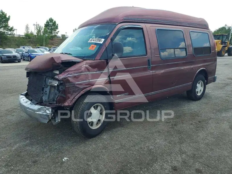 1999 GMC Savana photo