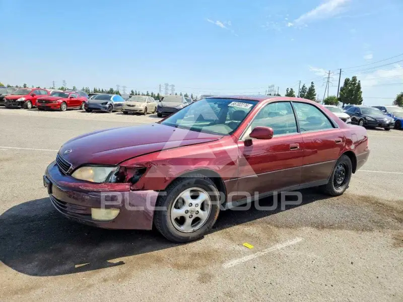 1999 Lexus ES300 photo