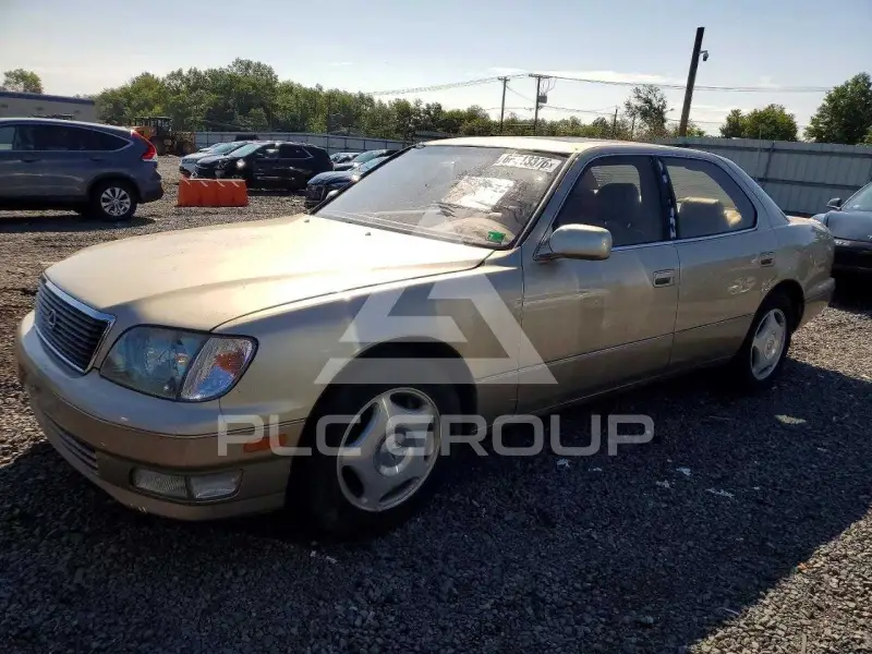 1999 Lexus LS400 фото