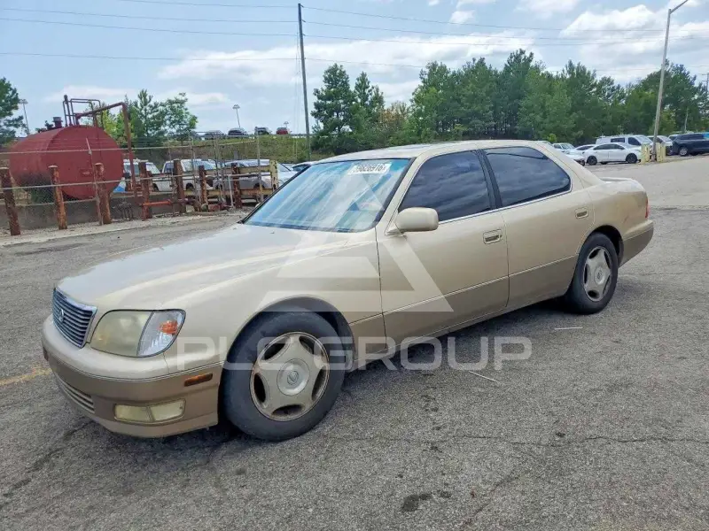 1999 Lexus LS400 фото