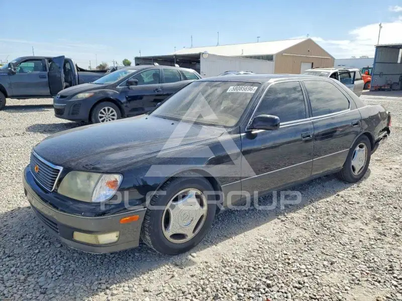 1999 Lexus LS400 фото