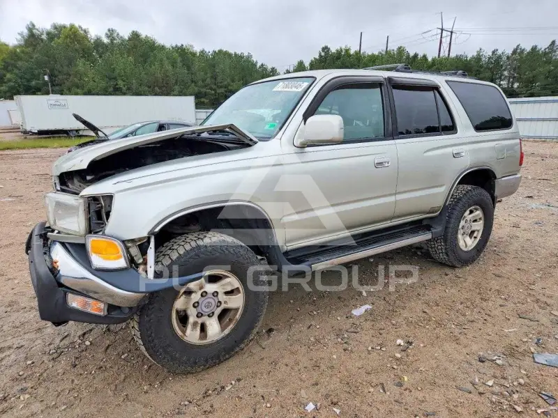 1999 Toyota 4 RUNNER photo