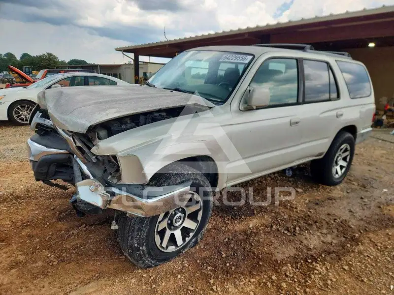 1999 Toyota 4 RUNNER photo