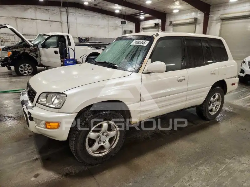 1999 Toyota RAV4 photo