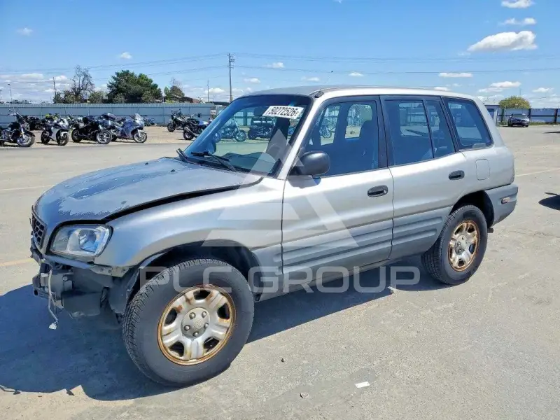 1999 Toyota RAV4 фото