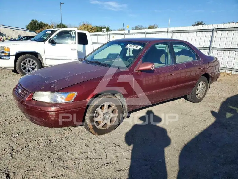 1999 Toyota CAMRY фото