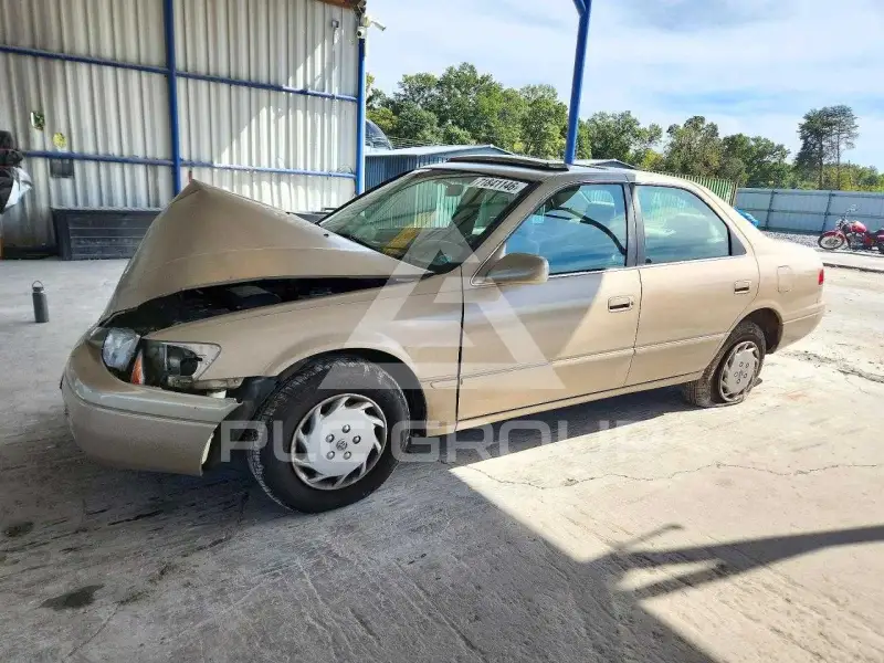 1999 Toyota CAMRY фото