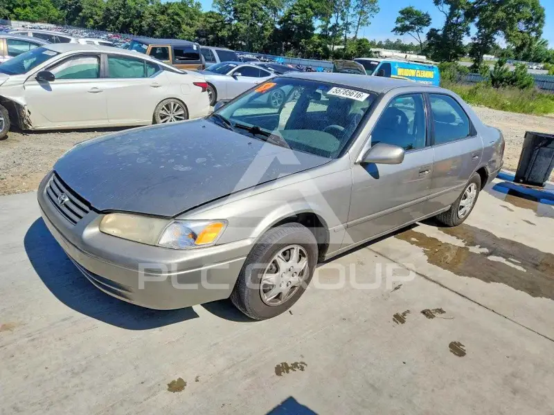 1999 Toyota CAMRY фото