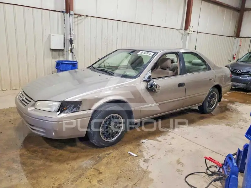 1999 Toyota CAMRY фото