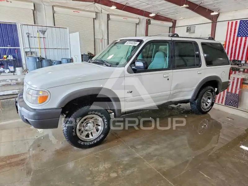 1999 Ford EXPLORER photo