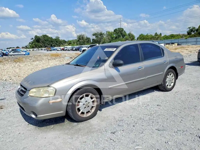 2000 Nissan MAXIMA photo