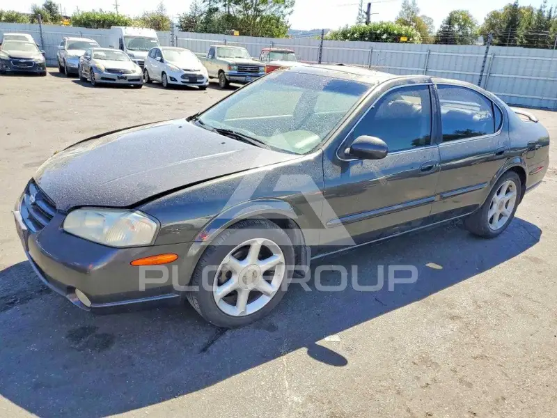 2000 Nissan MAXIMA photo