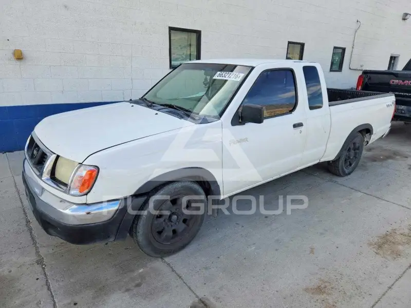 2000 Nissan FRONTIER photo