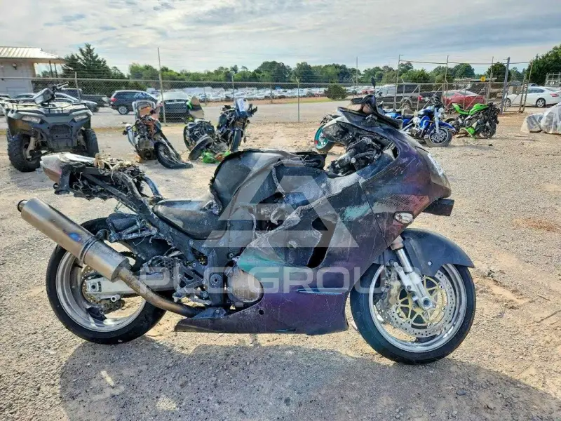2000 Kawasaki ZX1200 фото