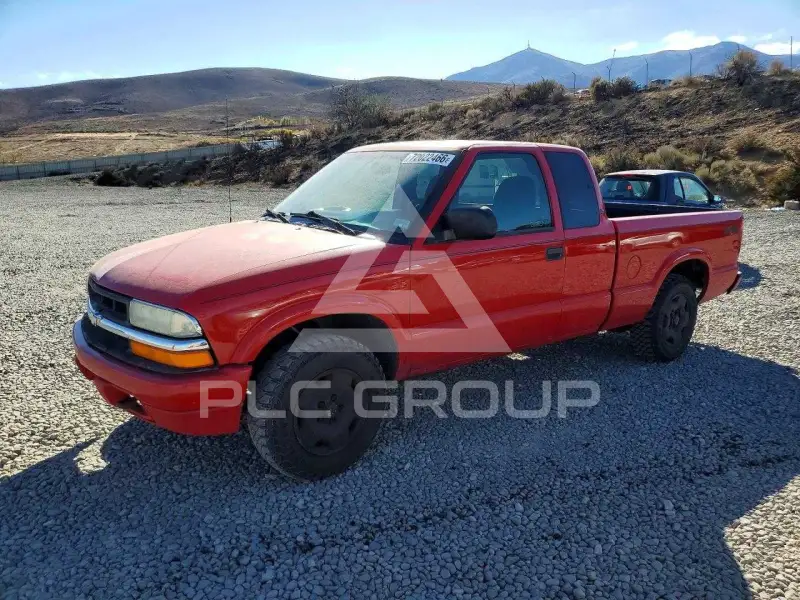 2000 Chevrolet S10 фото