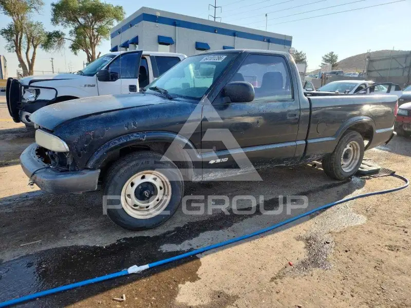 2000 Chevrolet S10 фото
