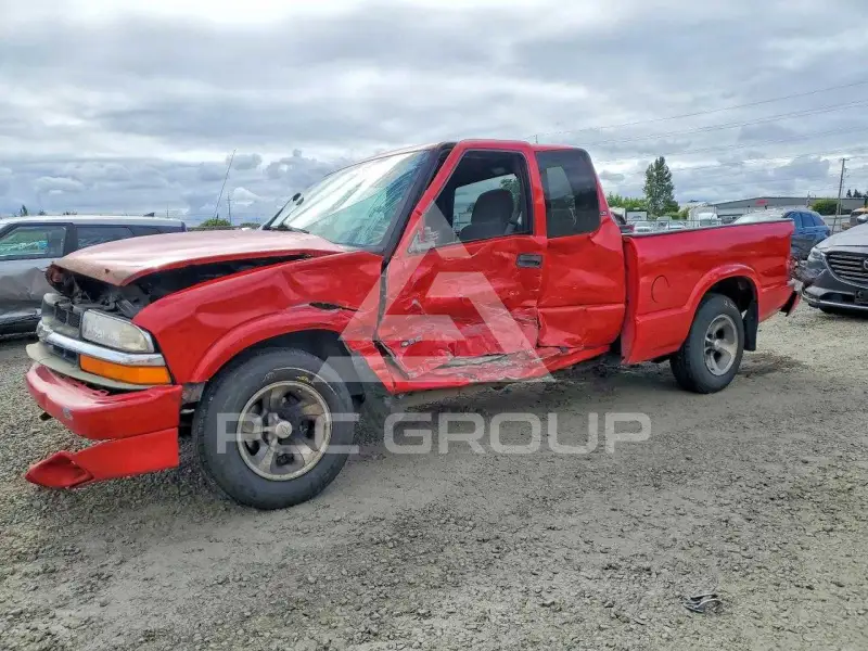 2000 Chevrolet S10 фото