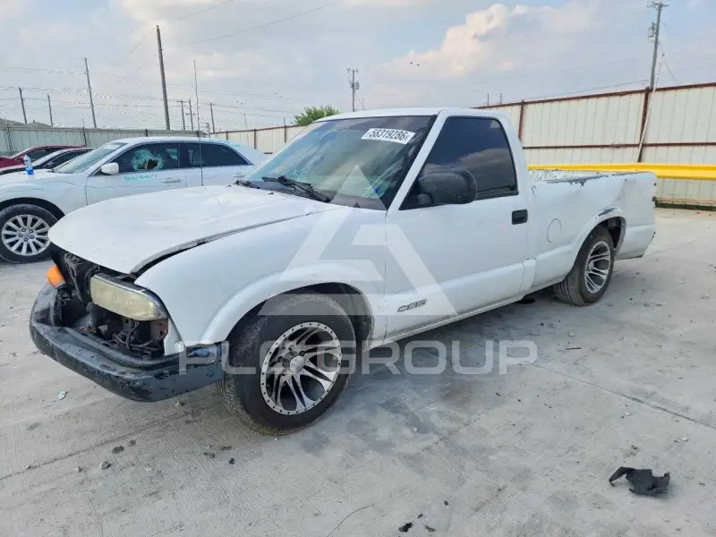 2000 Chevrolet S10 фото