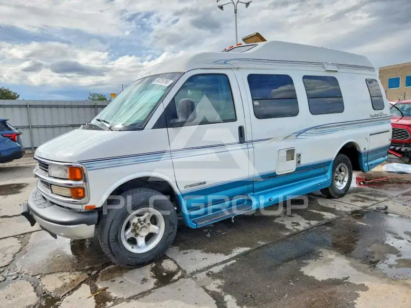 2000 Chevrolet Express photo
