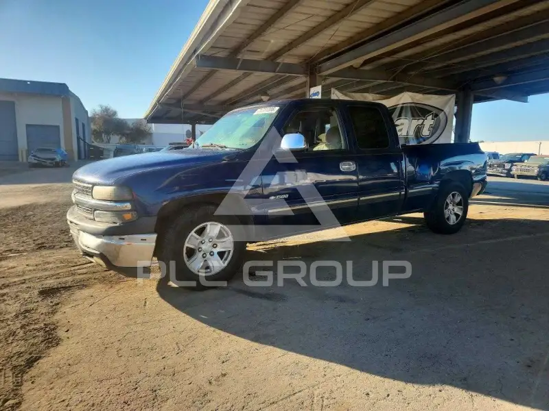 2000 Chevrolet Silverado photo