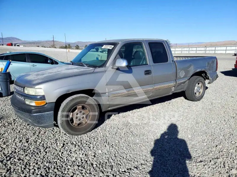 2000 Chevrolet Silverado photo
