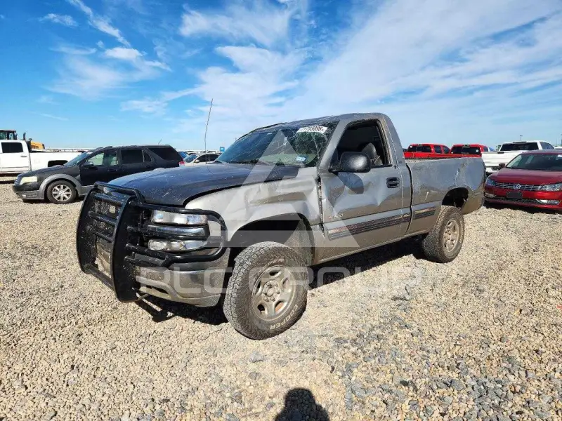 2000 Chevrolet Silverado photo