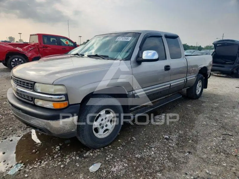 2000 Chevrolet Silverado photo