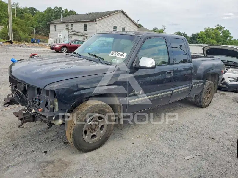 2000 Chevrolet Silverado photo