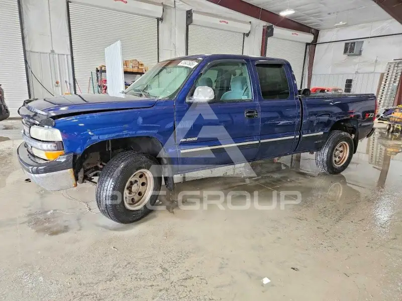 2000 Chevrolet Silverado photo