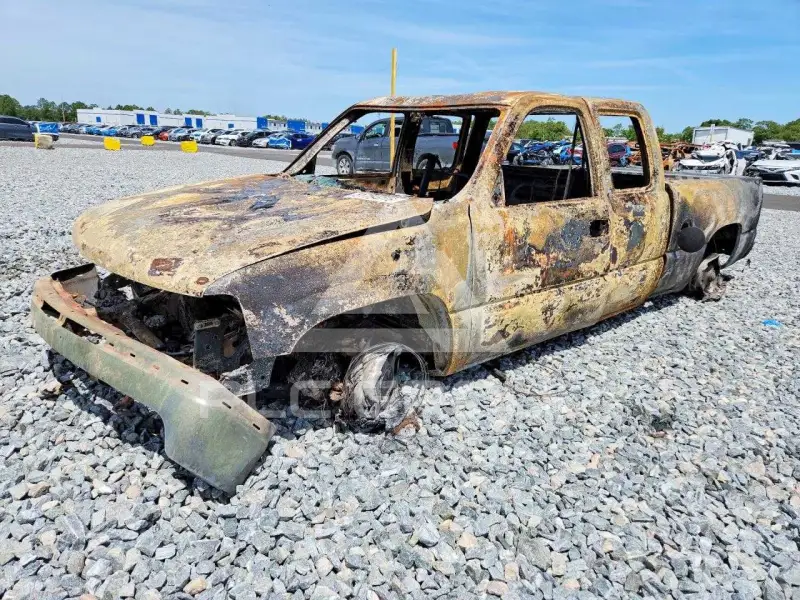2000 Chevrolet Silverado photo