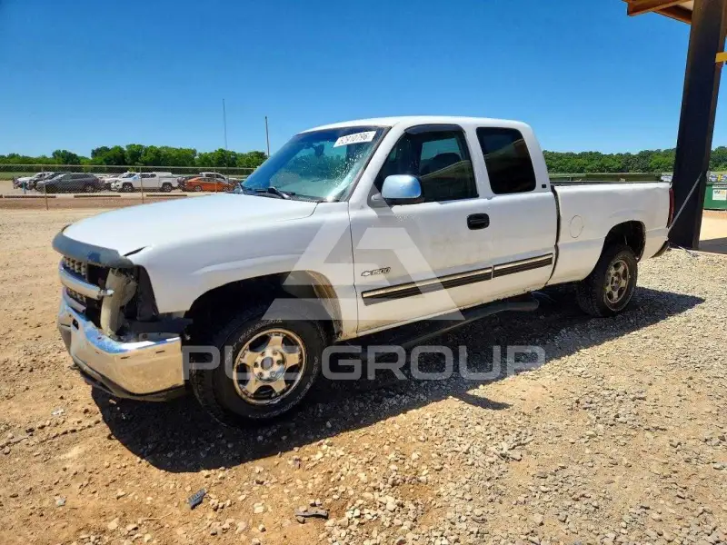 2000 Chevrolet Silverado photo