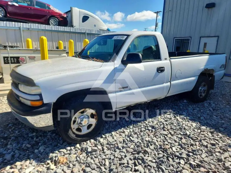 2000 Chevrolet Silverado photo
