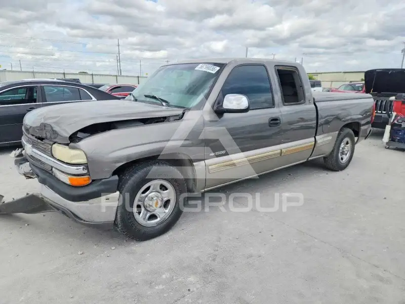 2000 Chevrolet Silverado photo