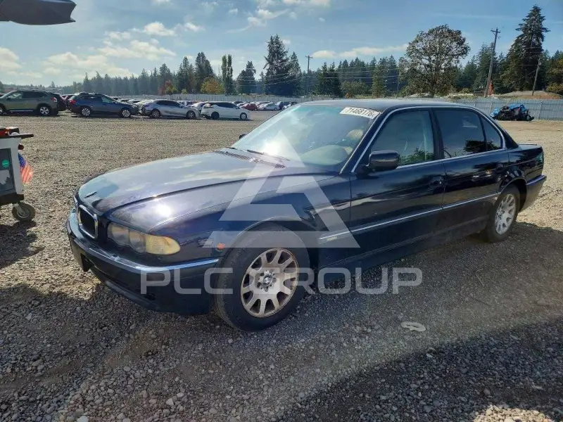 2000 BMW 740 photo
