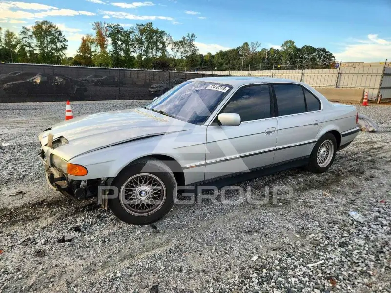 2000 BMW 740 фото