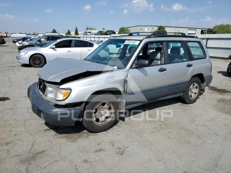 2000 Subaru Forester photo