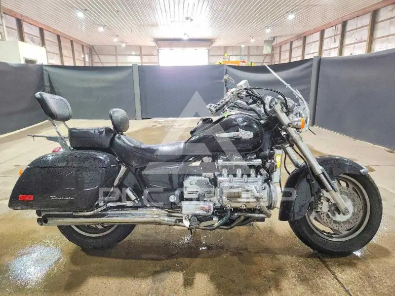 2000 Honda GL фото