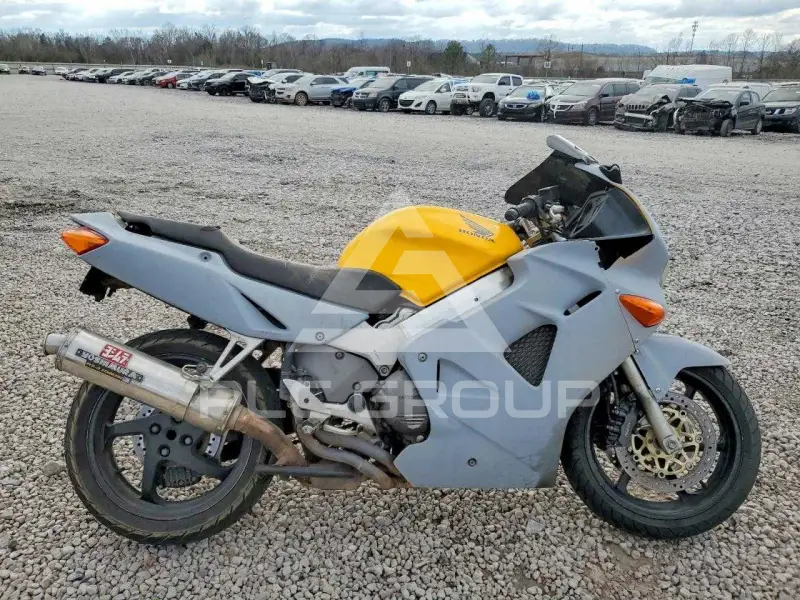 2000 Honda VFR фото