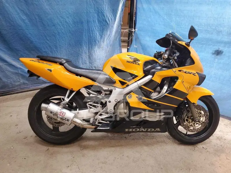 2000 Honda CBR фото