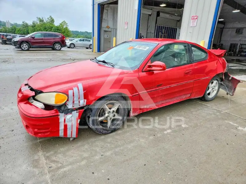 2000 Pontiac GRAND PRIX photo