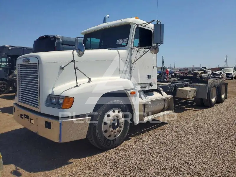 2000 Freightliner All Other photo