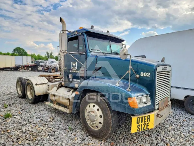 2000 Freightliner  photo