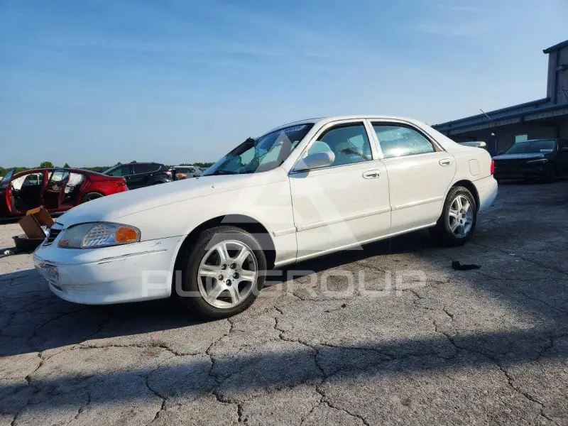 2000 Mazda 626 photo