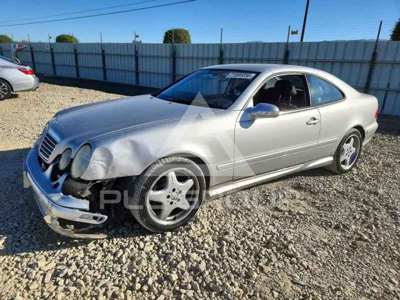 2000 Mercedes Benz CLK фото