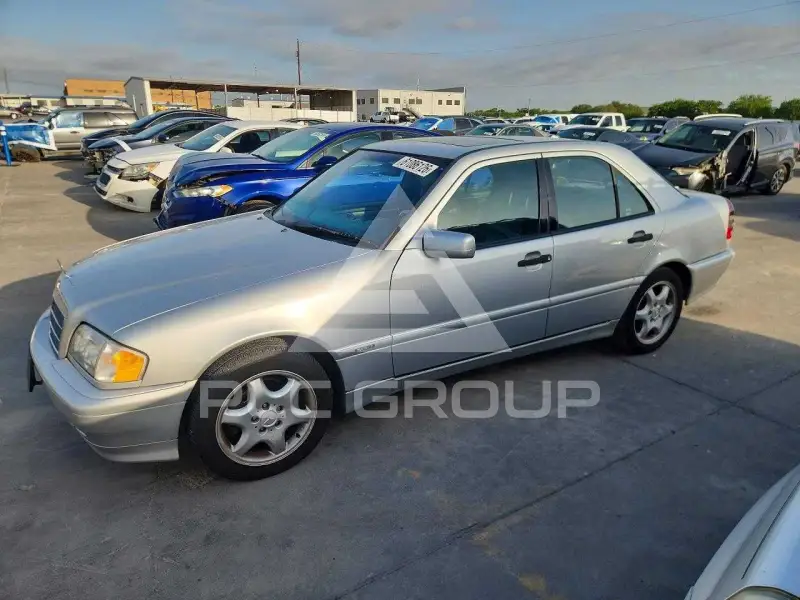 2000 Mercedes Benz C-Class фото