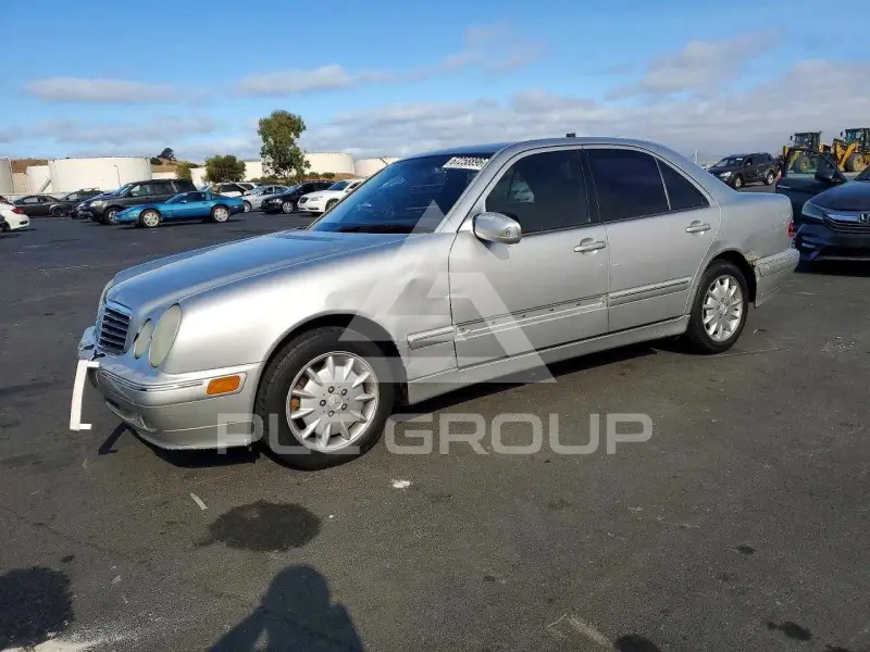 2000 Mercedes Benz E-Class фото