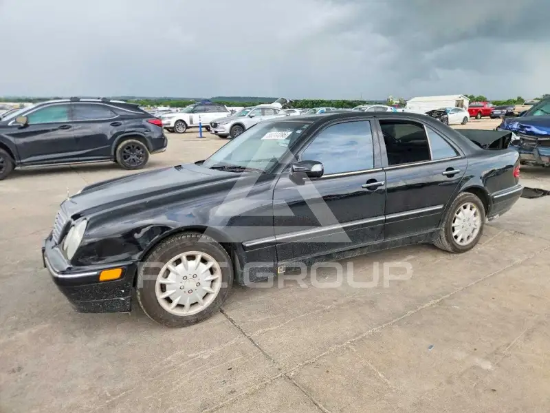 2000 Mercedes Benz E-Class фото