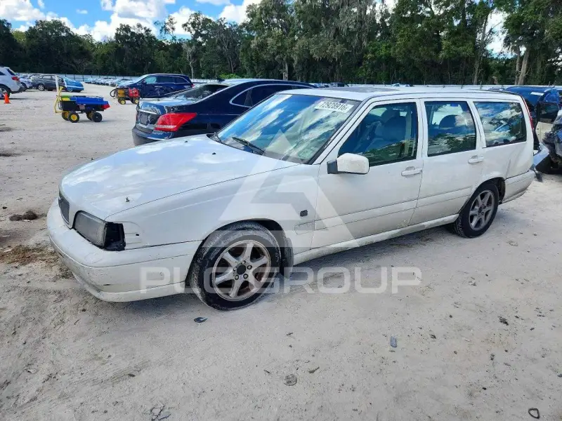 2000 Volvo V70 фото