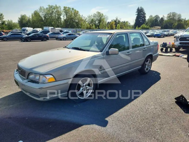 2000 Volvo S70 фото