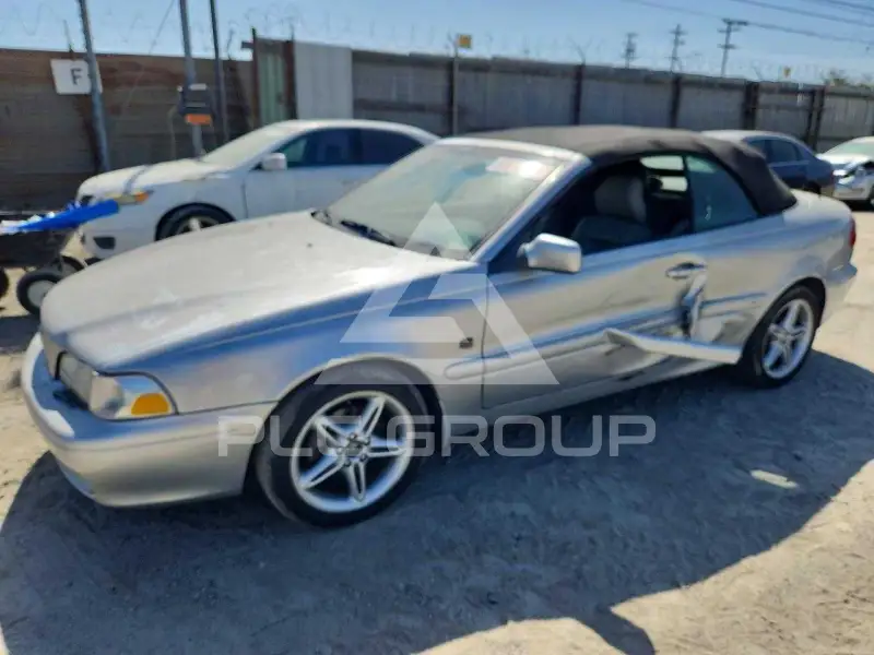 2000 Volvo C70 фото